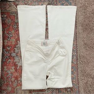 Urban Outfitters BDG Ruched Dipped V Hem Flare Jeans